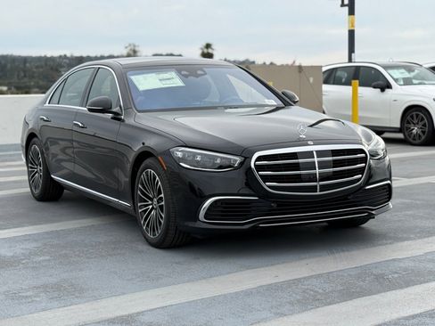 New 2026 Mercedes-Benz S 580 4MATIC Sedan image 8