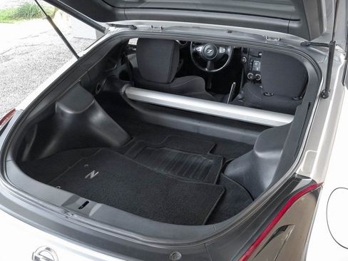 Used 2020 Nissan 370Z Coupe image 43