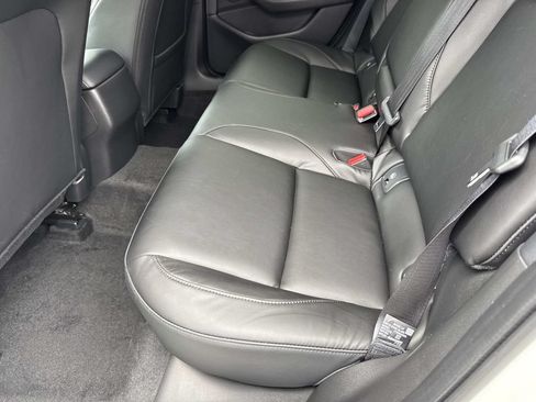 Certified 2026 MAZDA MAZDA3 s Sport FWD image 19