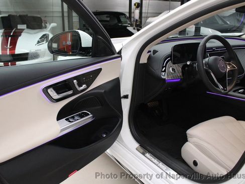 Used 2025 Mercedes-Benz E 450 4MATIC Sedan image 15