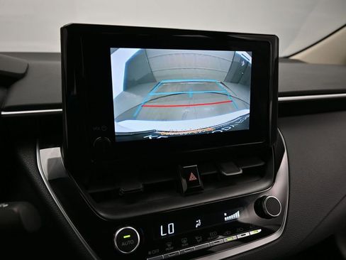 Used 2023 Toyota Corolla LE FWD image 15
