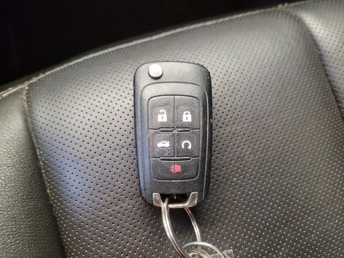 Used 2017 GMC Terrain Denali image 32