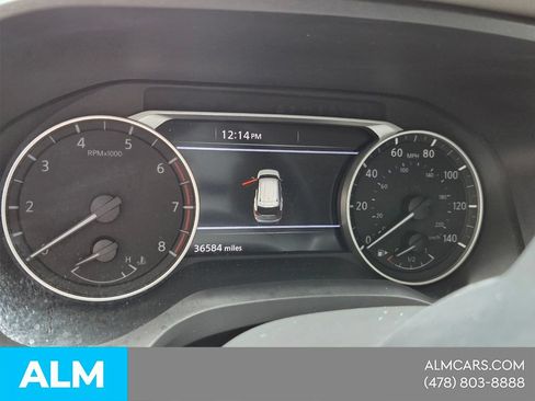 Used 2025 Nissan Rogue SV FWD image 19