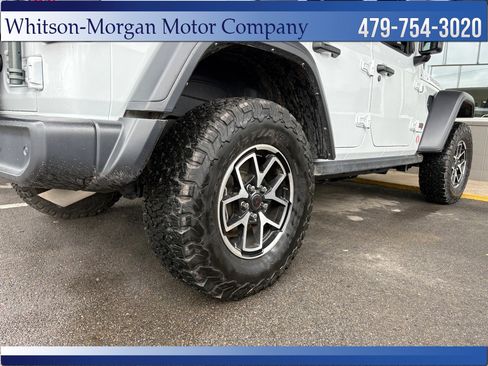 Used 2024 Jeep Wrangler Unlimited Rubicon w/ Technology Group AWD/4WD image 44