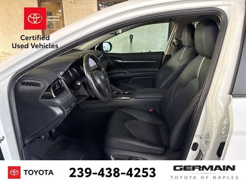 Used 2023 Toyota Camry SE FWD image 14