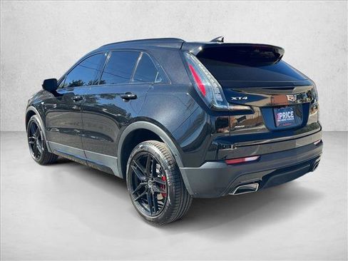 Used 2022 Cadillac XT4 Sport w/ Comfort Package image 8
