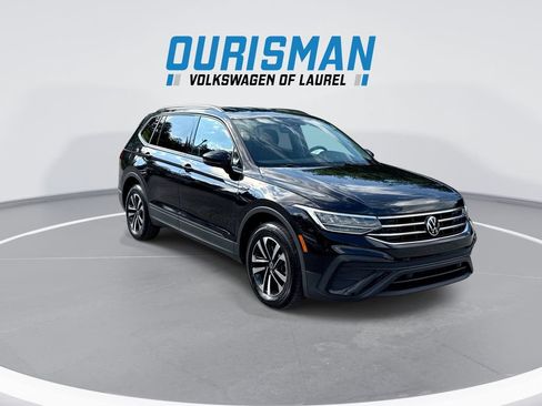 Used 2023 Volkswagen Tiguan S FWD image 2