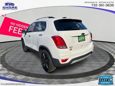 Used 2018 Chevrolet Trax LT w/ Redline Edition AWD/4WD image 5