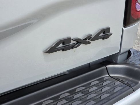 New 2026 RAM 2500 Lone Star AWD/4WD image 7