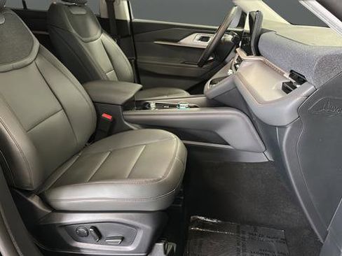New 2026 Ford Explorer Active AWD/4WD image 24