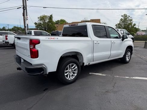 Certified 2023 Chevrolet Silverado 1500 LT AWD/4WD image 7