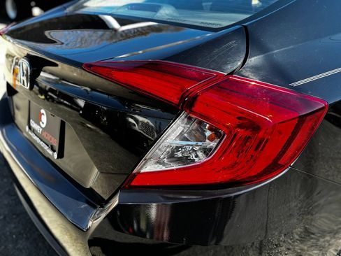 Used 2017 Honda Civic LX image 48