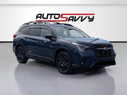 Used 2024 Subaru Ascent Onyx Edition Limited image 1