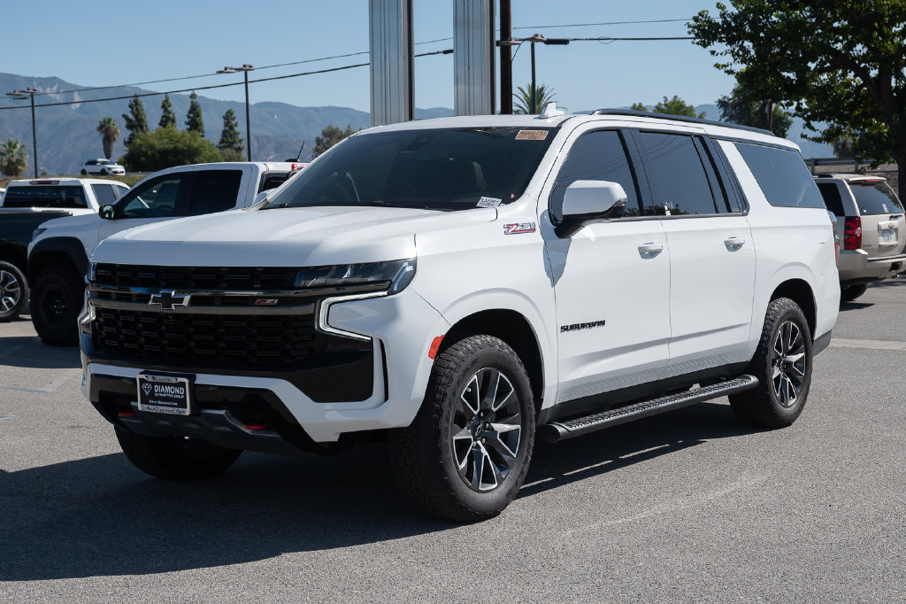 Used 2021 Chevrolet Suburban Z71 w/ Z71 Off-Road Package AWD/4WD image 8