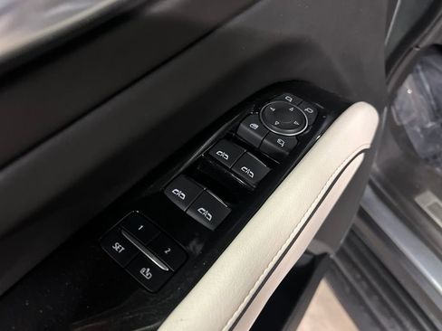 Certified 2021 Cadillac Escalade Sport w/ Driver Assist Tech Package image 17