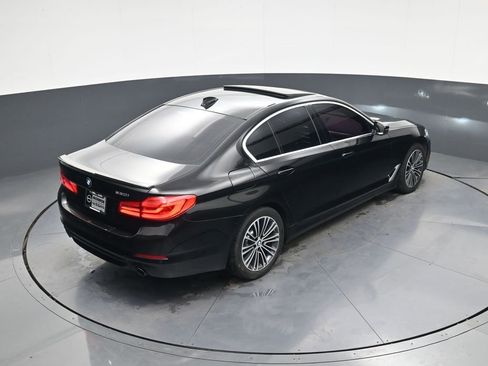 Used 2019 BMW 530i image 22