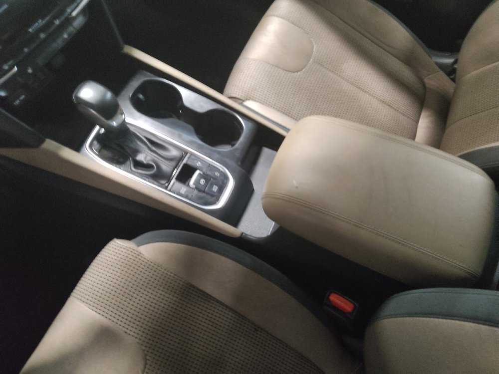 Used 2019 Hyundai Santa Fe SEL FWD image 26