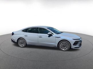 Used 2025 Hyundai Sonata SEL video 2