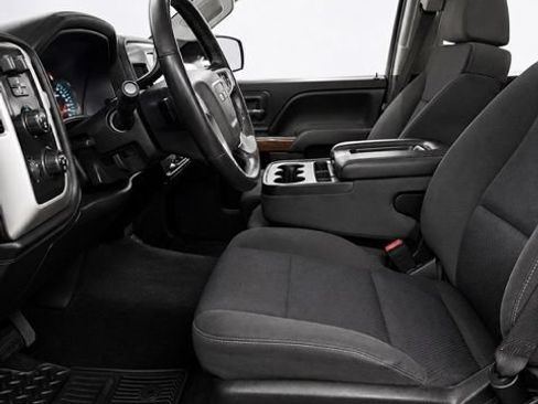 Used 2017 GMC Sierra 1500 SLE w/ SLE Value Package AWD/4WD image 17