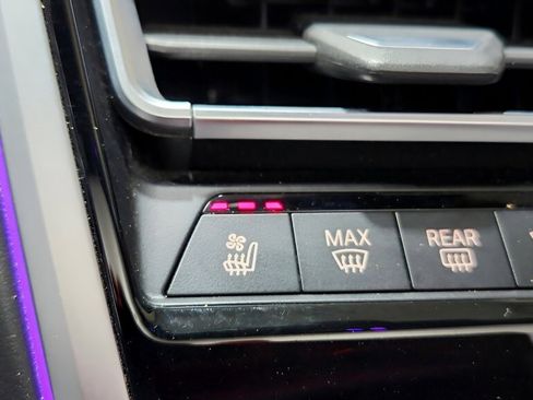 Used 2019 BMW M850i xDrive Convertible image 19