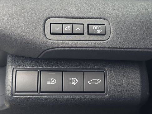 New 2026 Toyota C-HR AWD/4WD image 26
