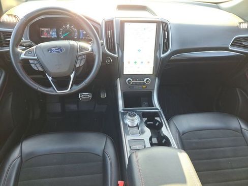 Used 2022 Ford Edge ST-Line w/ Class II Trailer Tow Package image 26