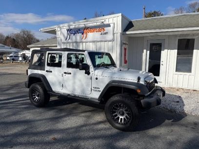 Used 2018 Jeep Wrangler Unlimited Sport w/ Connectivity Group