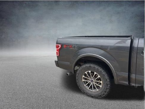 Used 2020 Ford F150 XLT w/ Equipment Group 302A Luxury AWD/4WD image 9