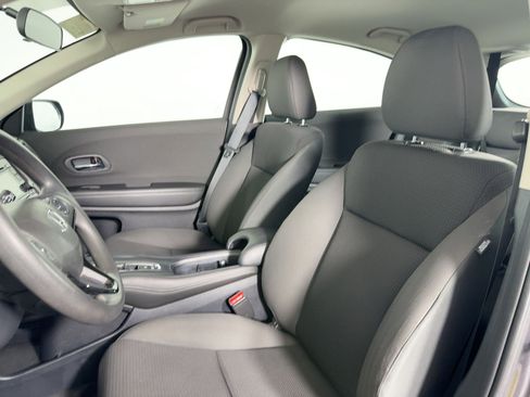 Used 2022 Honda HR-V LX image 4