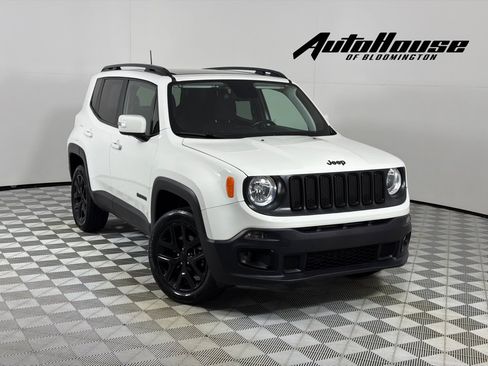 Used 2018 Jeep Renegade Altitude w/ UConnect 8.4 Nav Group AWD/4WD image 1