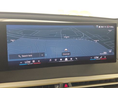 Certified 2025 BMW iX xDrive50 image 18