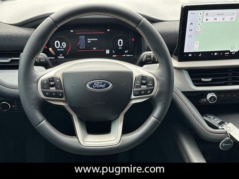 New 2026 Ford Explorer Active RWD image 23