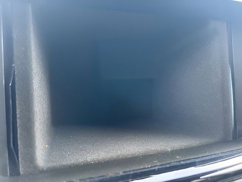 Used 2023 Chevrolet Traverse LT w/ Midnight/Sport Edition image 12