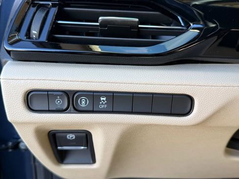 Used 2025 Acura MDX SH-AWD image 29