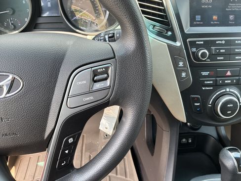 Used 2017 Hyundai Santa Fe Sport AWD/4WD image 20