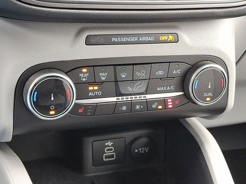 Used 2024 Ford Escape Active image 16