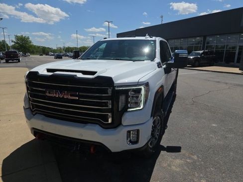 Used 2023 GMC Sierra 2500 AT4 w/ AT4 Preferred Package AWD/4WD image 1