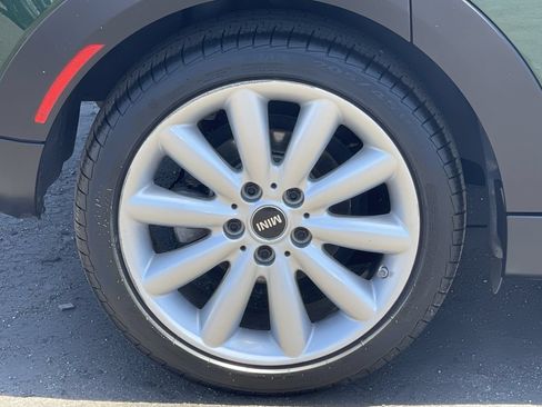 Used 2019 MINI Cooper 4-Door Hardtop FWD image 11