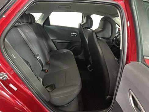 Used 2025 Kia K4 FWD image 30