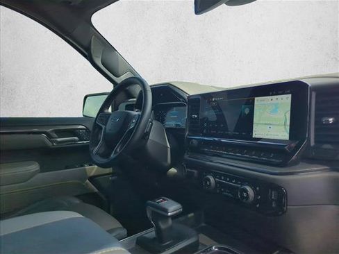 Used 2025 Chevrolet Silverado 1500 ZR2 AWD/4WD image 23