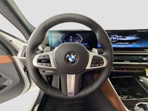 New 2026 BMW X6 xDrive40i w/ Executive Package AWD/4WD image 21