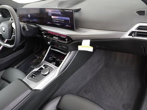 Certified 2025 BMW 330i xDrive Sedan w/ M Sport Package image 20