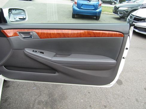 Used 2005 Toyota Avalon FWD image 15