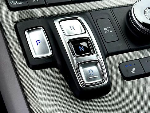 Used 2024 Hyundai Palisade SEL FWD image 20
