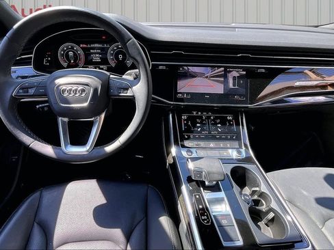 Used 2023 Audi Q8 Premium Plus w/ Premium Plus Package AWD/4WD image 7