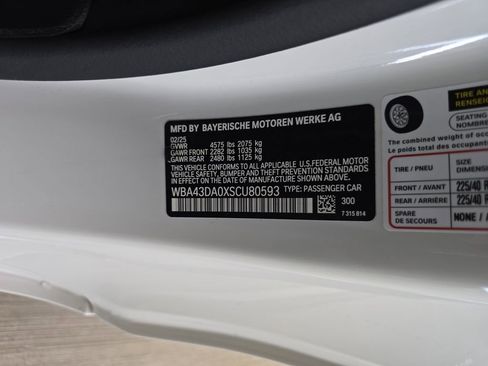 Certified 2025 BMW 430i Coupe w/ M Sport Package RWD image 33