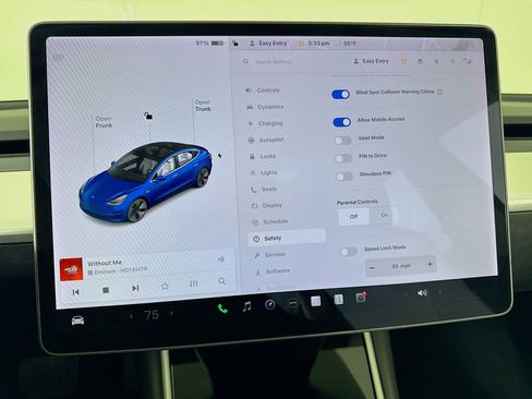 Used 2018 Tesla Model 3 Long Range image 35