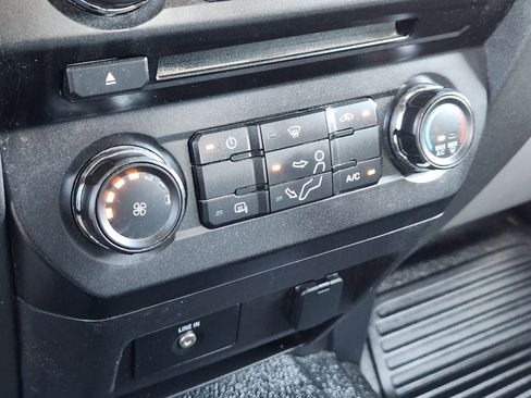 Used 2017 Ford F250 XL w/ Power Equipment Group AWD/4WD image 19