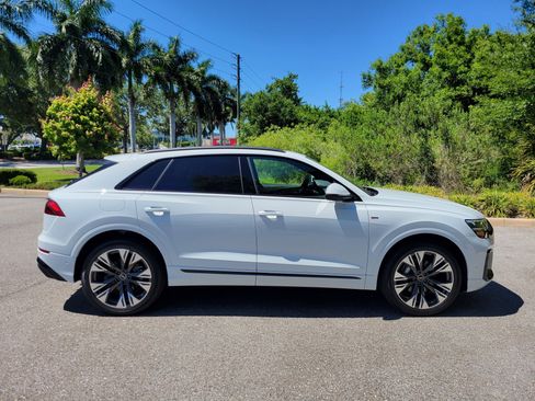 New 2026 Audi Q8 Premium Plus AWD/4WD image 3