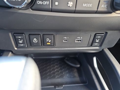 New 2026 Nissan Frontier SV w/ All-Weather Content Package image 27